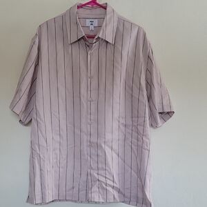 Men's Casual Button-Down Shirt in Pink with Stripes